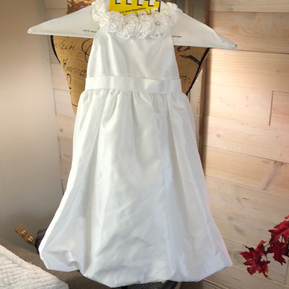 David’s Bridal flower girl/mini bride dress. 3